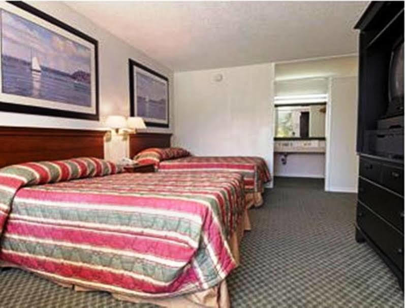 Super 8 by Wyndham Hardeeville Eksteriør billede